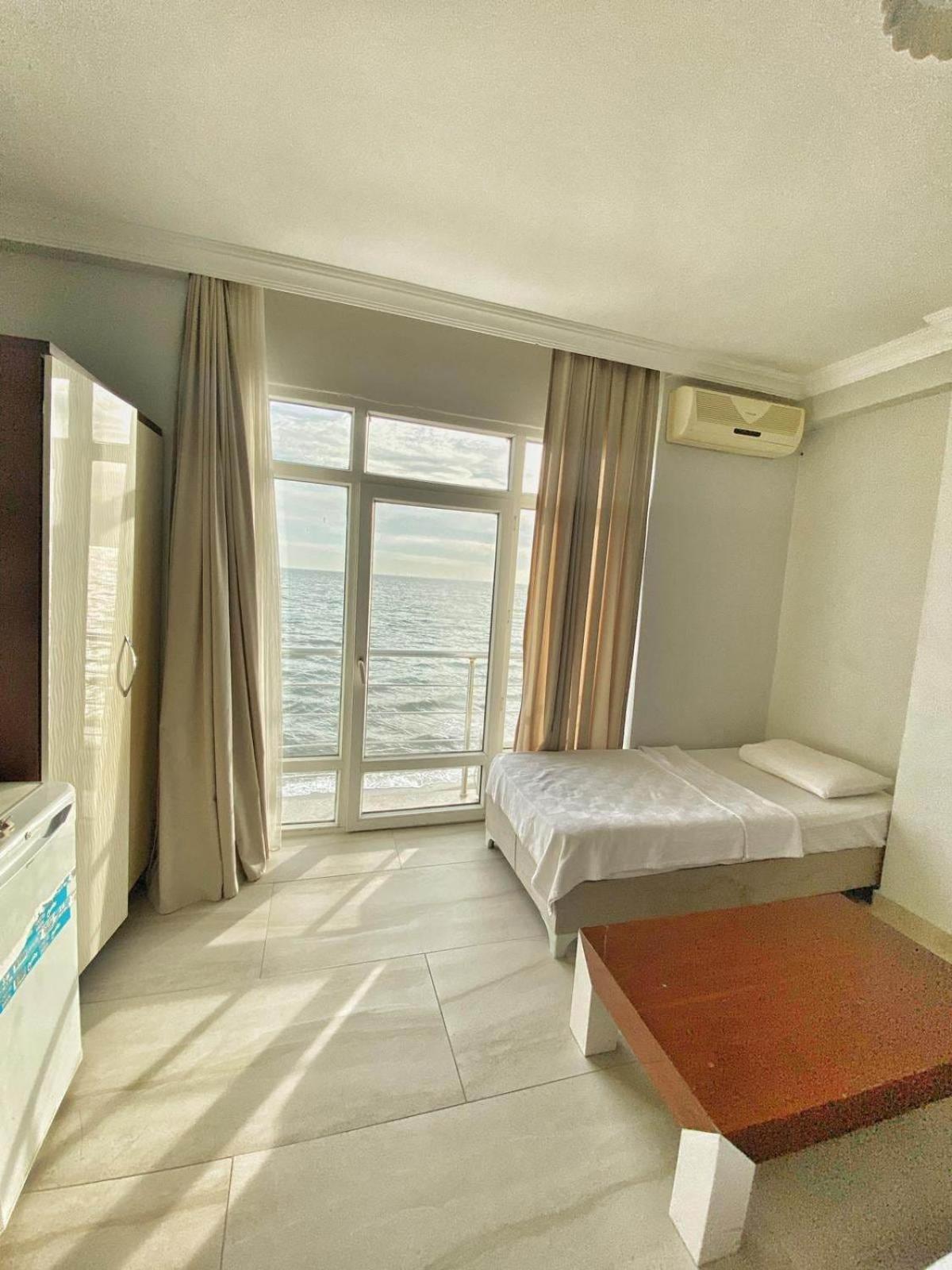 Deniz Hotel Büyükçekmece Dış mekan fotoğraf